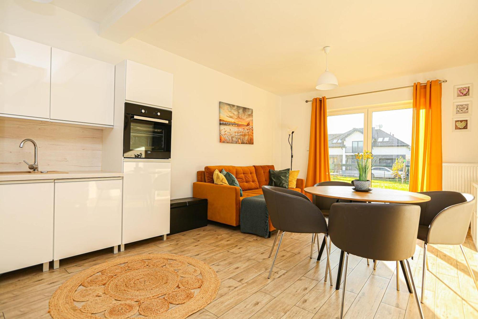 Uroczy Zakatek Apartment กชึชโบโว ภายนอก รูปภาพ