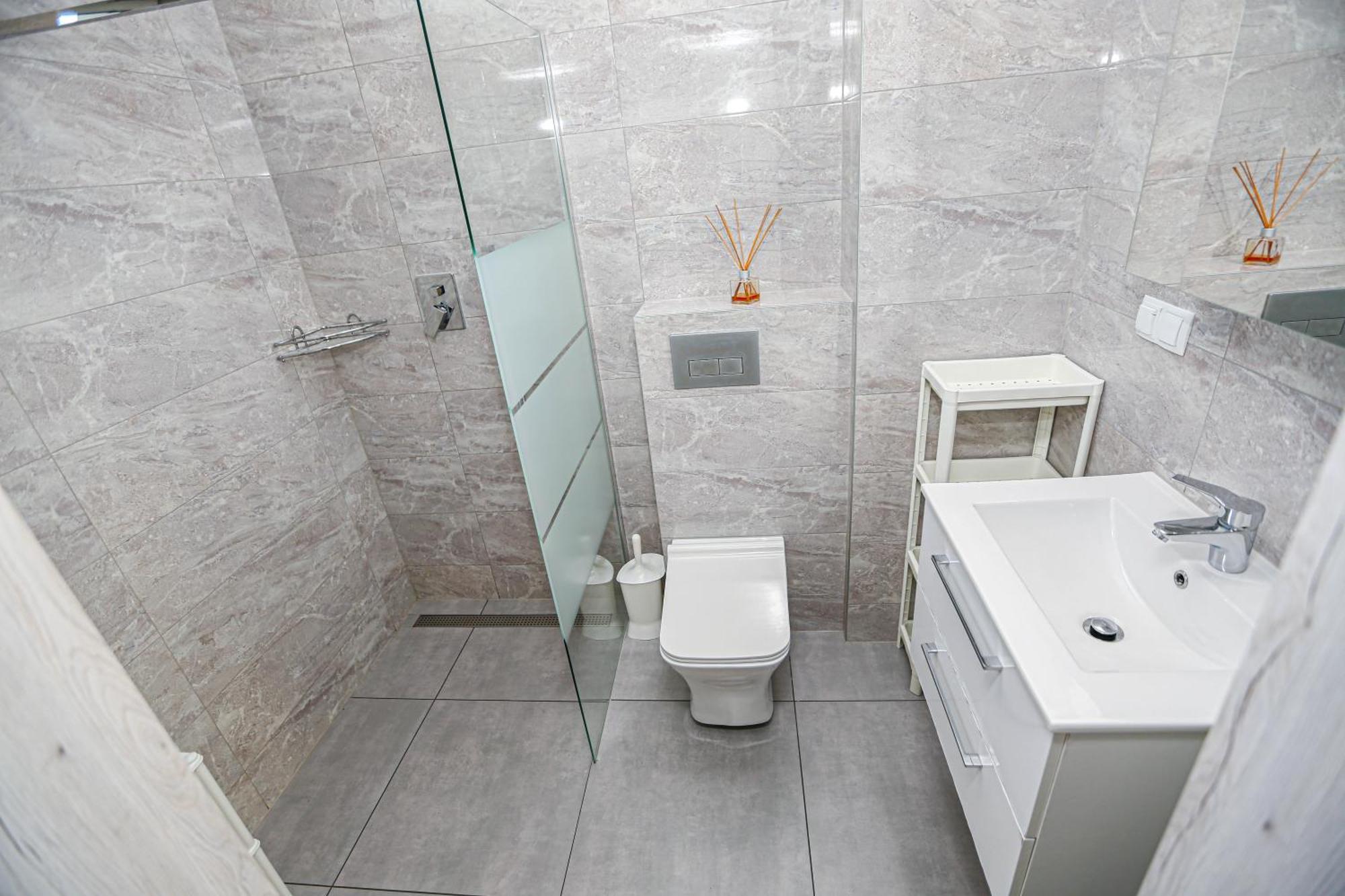 Uroczy Zakatek Apartment กชึชโบโว ภายนอก รูปภาพ